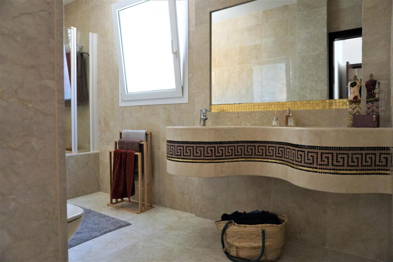 Casa Mia ξενώνας Puerto Calero Εξωτερικό φωτογραφία